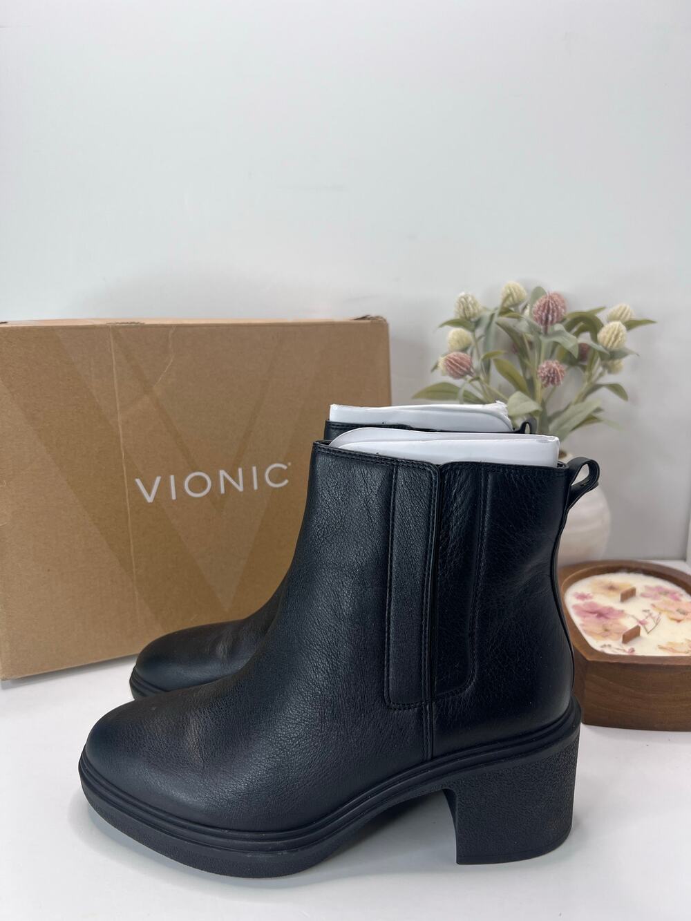 Vionic Savannah Leather Comfort Block Heel Ankle Boot Black Women's 8W Tried On